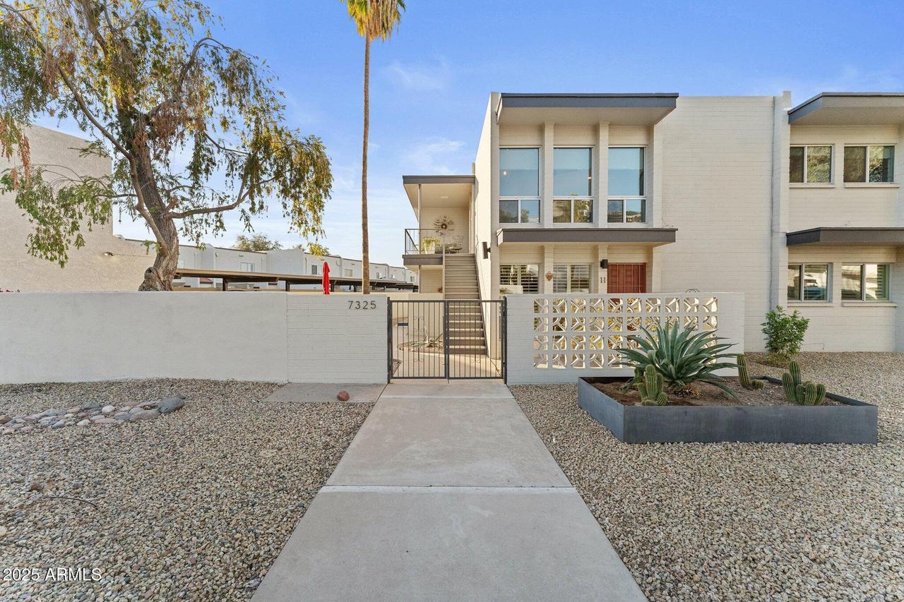 7325 E Northland Dr. #12, Scottsdale, AZ 85251
