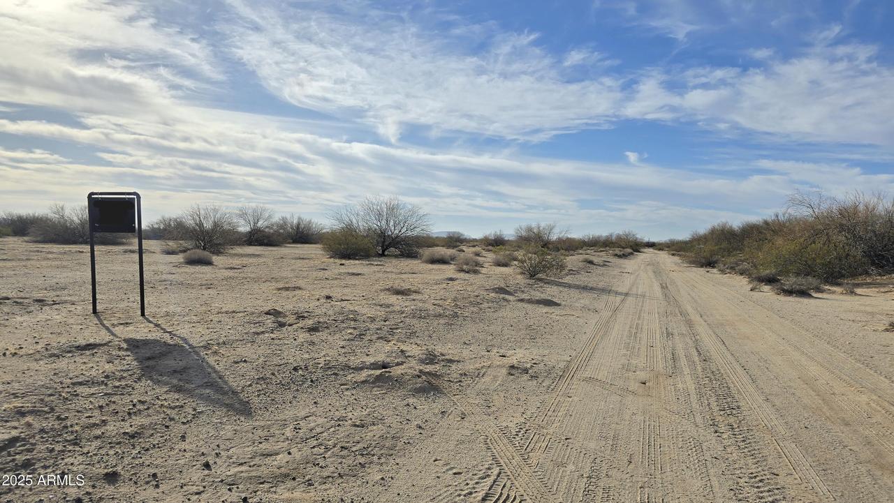 900 S 523rd Ave. #3, Tonopah, AZ 85354