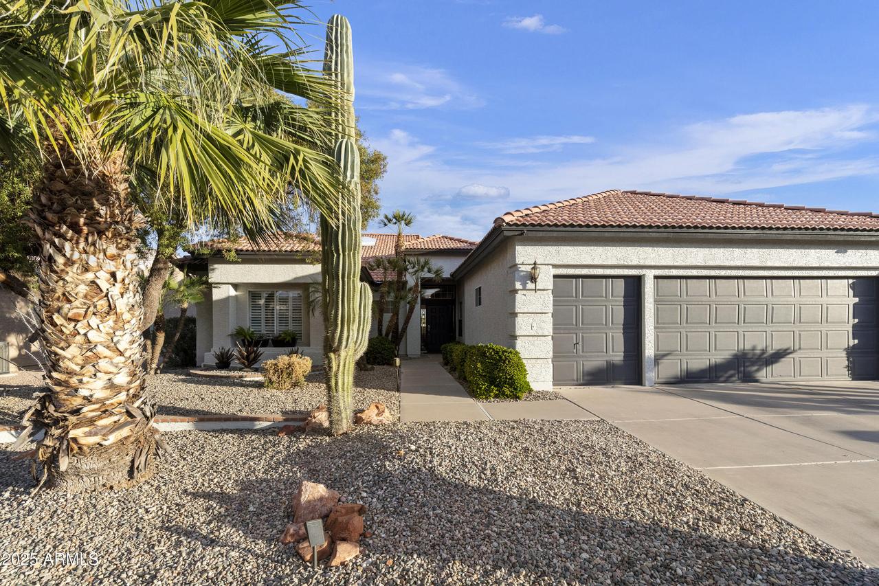 10232 E Lambert Dr., Sun Lakes, AZ 85248