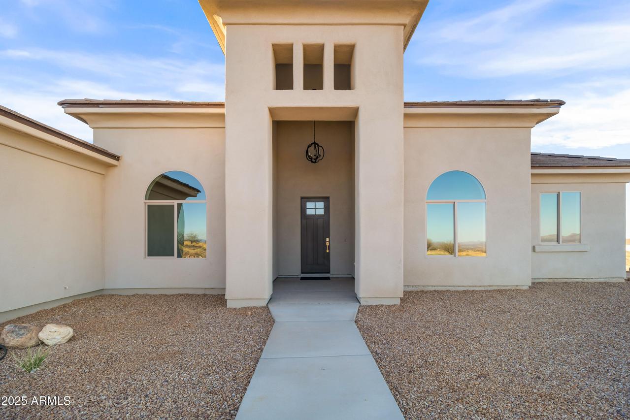 9170 S Hackney Pl., Hereford, AZ 85615