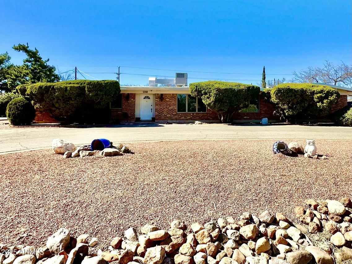 1148 S Cardinal Ave., Sierra Vista, AZ 85635