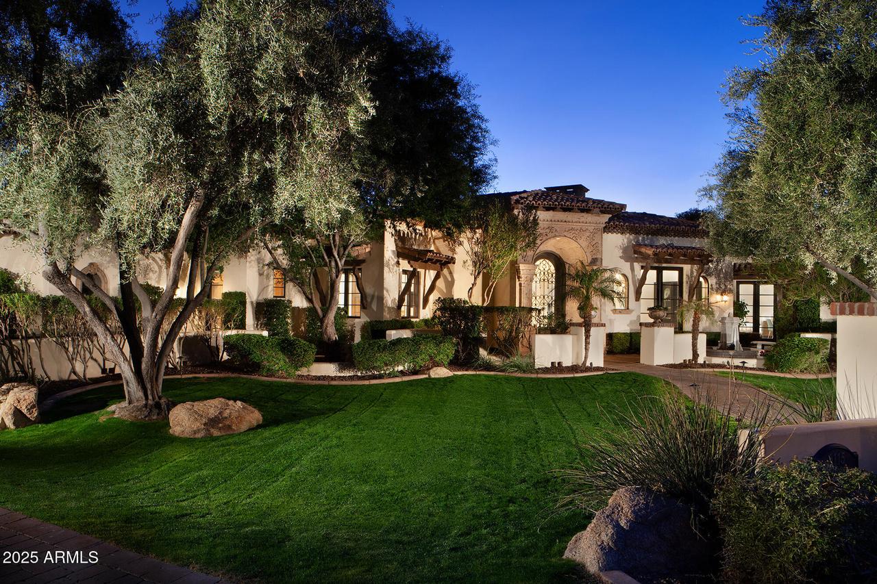 6115 E Calle Del Norte, Scottsdale, AZ 85251
