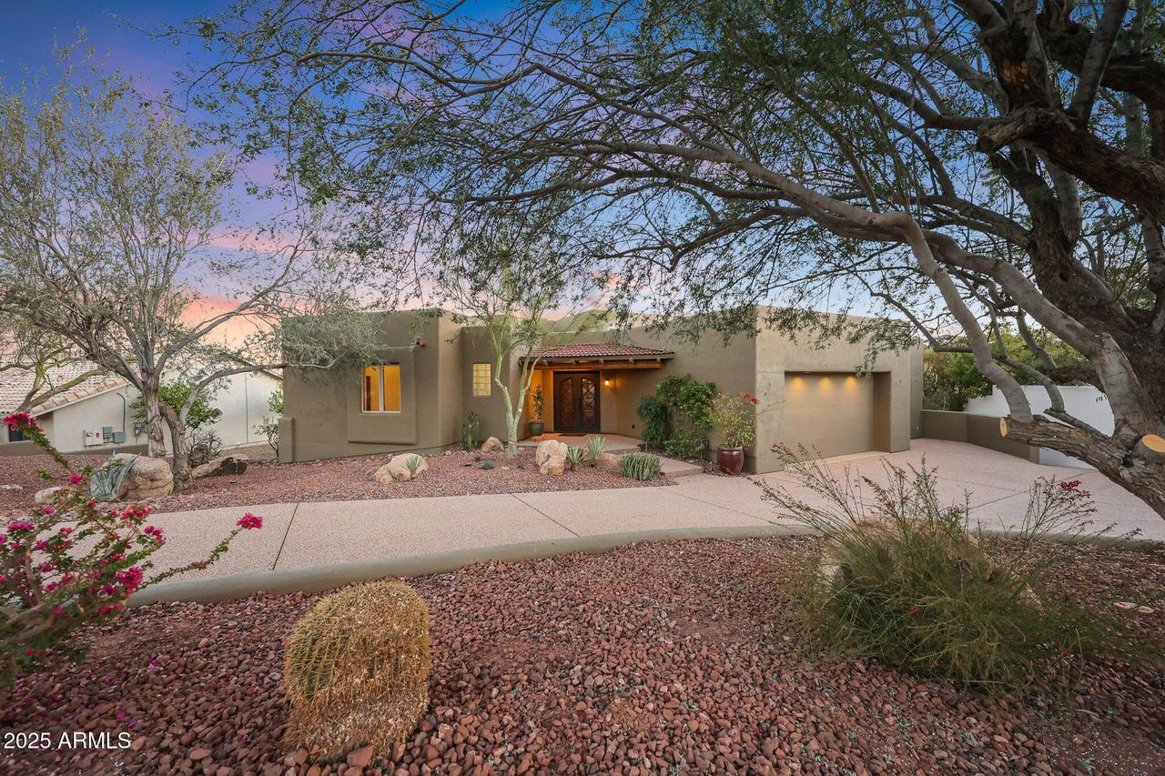 15601 E El Lago Blvd., Fountain Hills, AZ 85268
