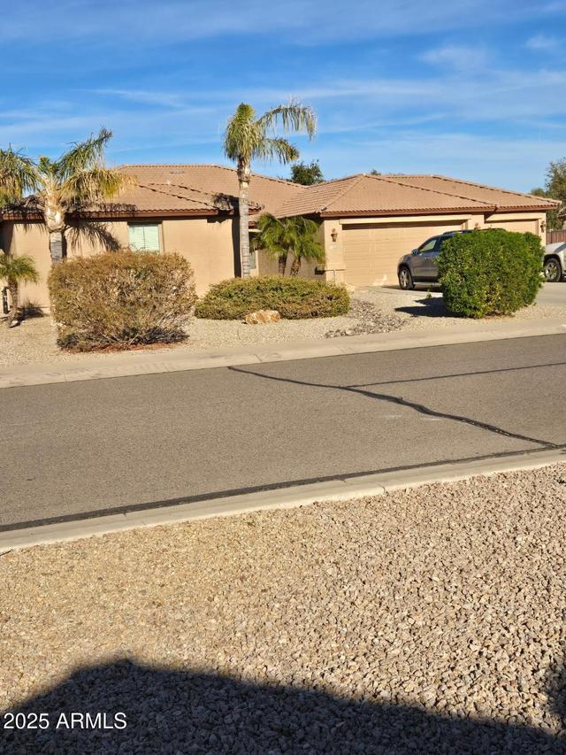 32071 N Chestnut Tr., San Tan Valley, AZ 85143