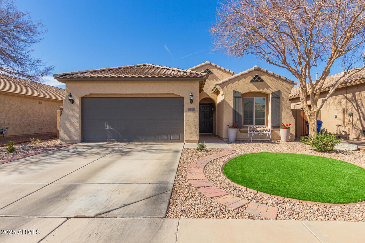 4830 S Grenoble, Mesa, AZ 85212