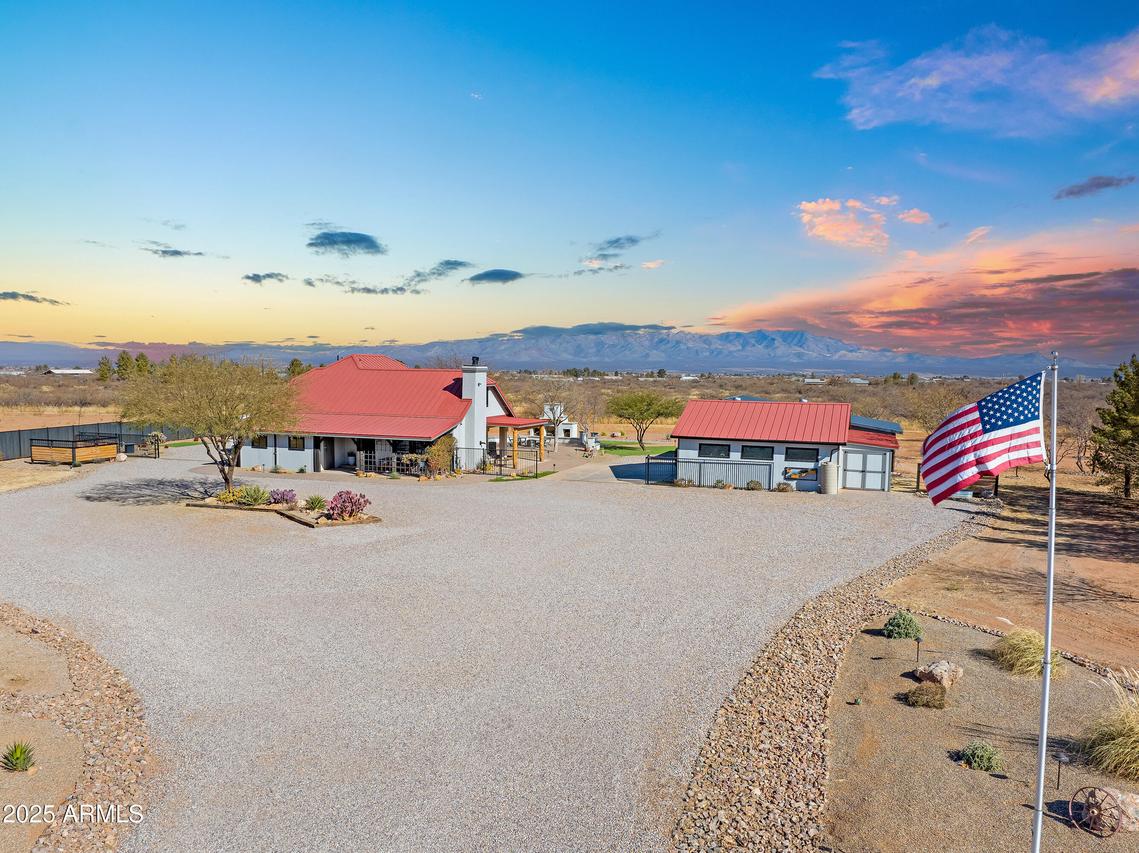 6701 S Moson Rd., Hereford, AZ 85615