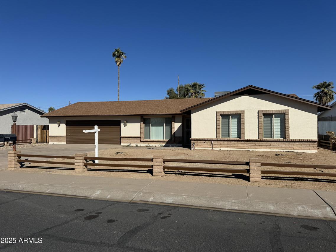 10633 N 46th Ave., Glendale, AZ 85304