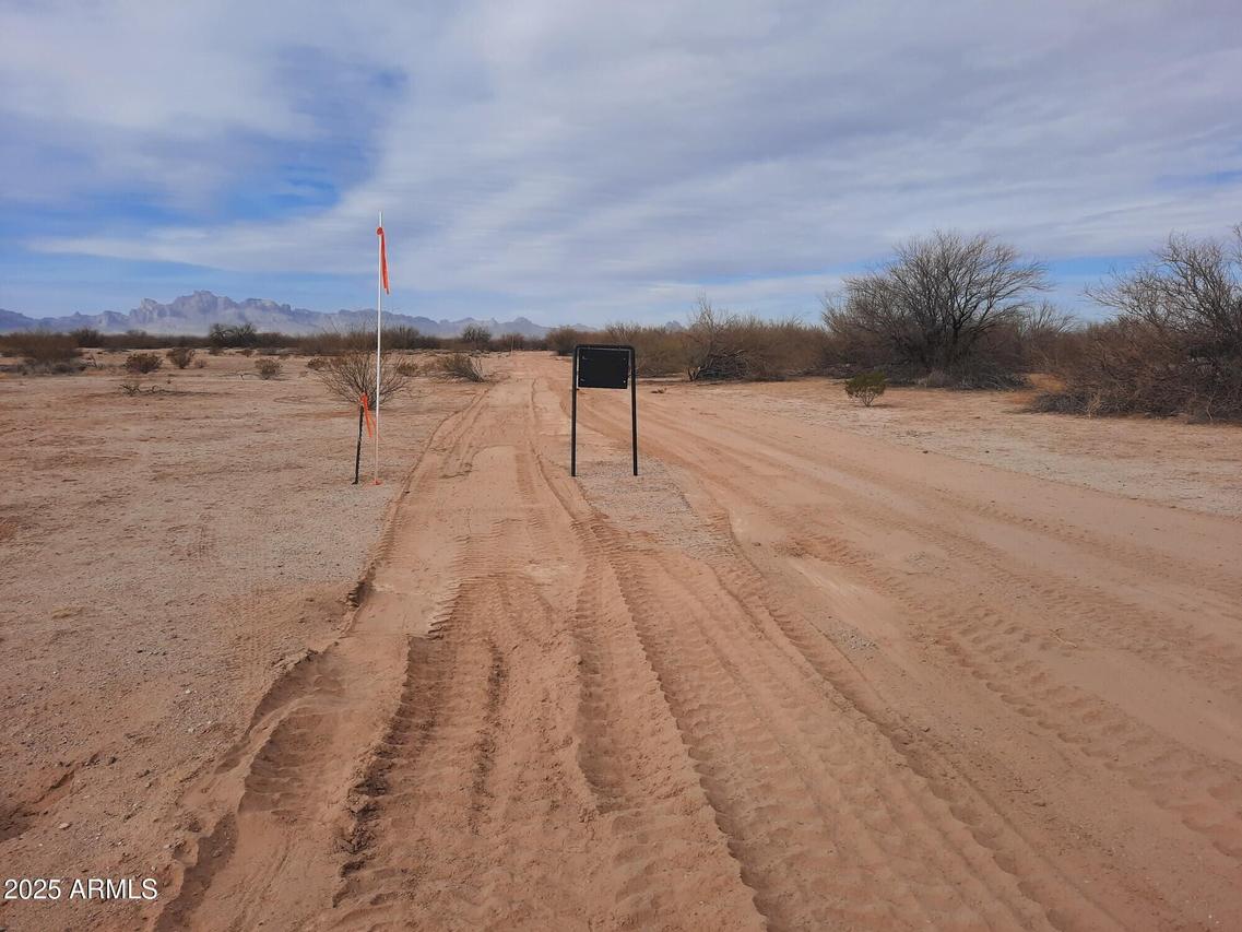 905 N 523rd Ave. #5, Tonopah, AZ 85354