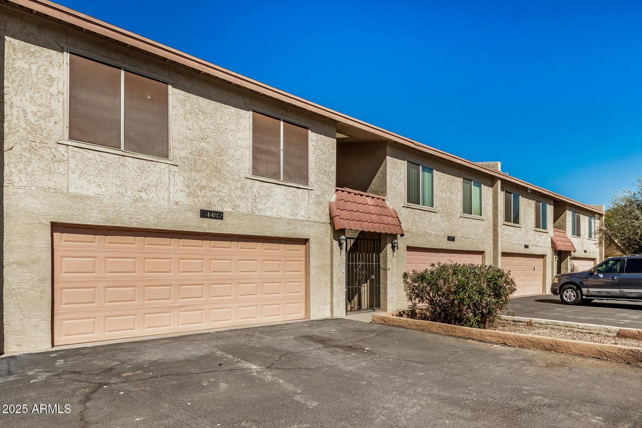 4482 W Palmaire Ave., Glendale, AZ 85301