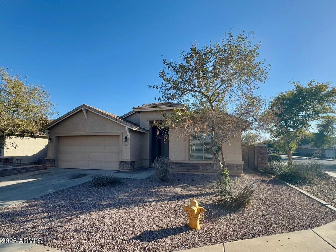 4943 W Lynne Ln., Laveen, AZ 85339