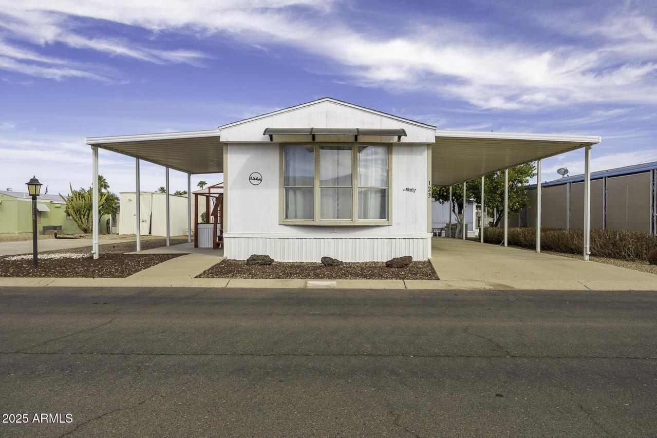 450 W Sunwest Dr. #123, Casa Grande, AZ 85122