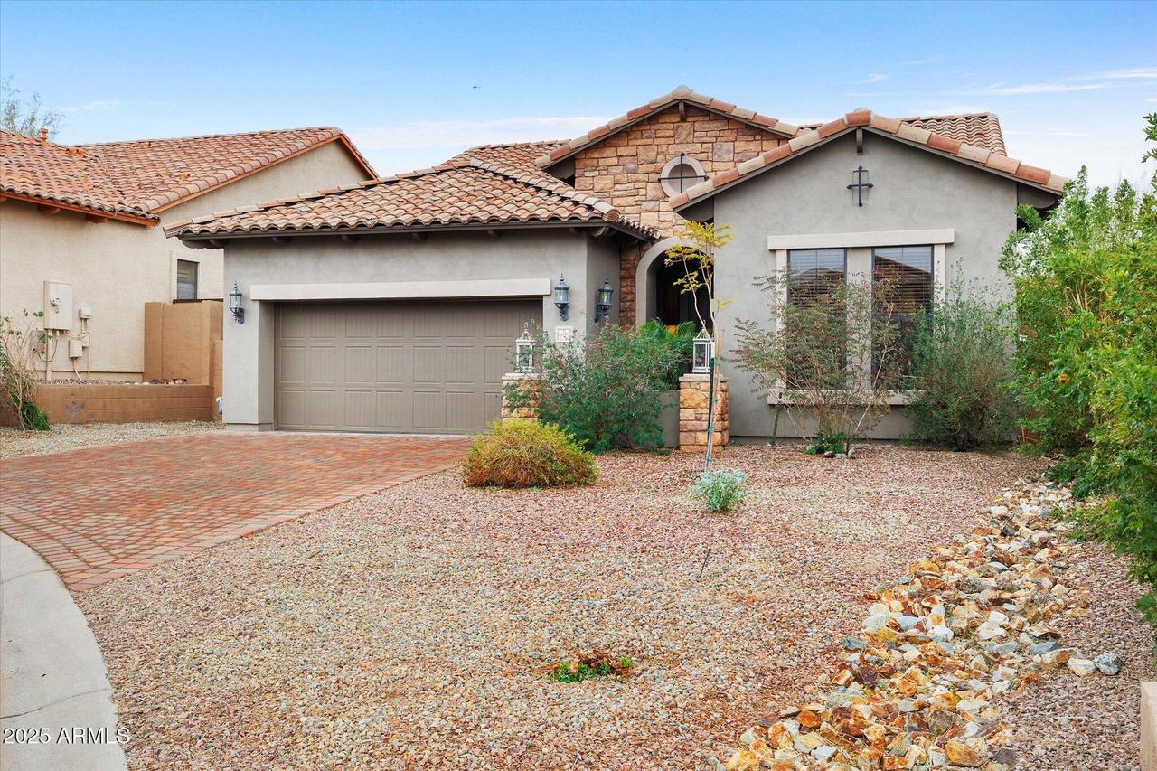 6959 E Red Hawk Cir., Mesa, AZ 85207