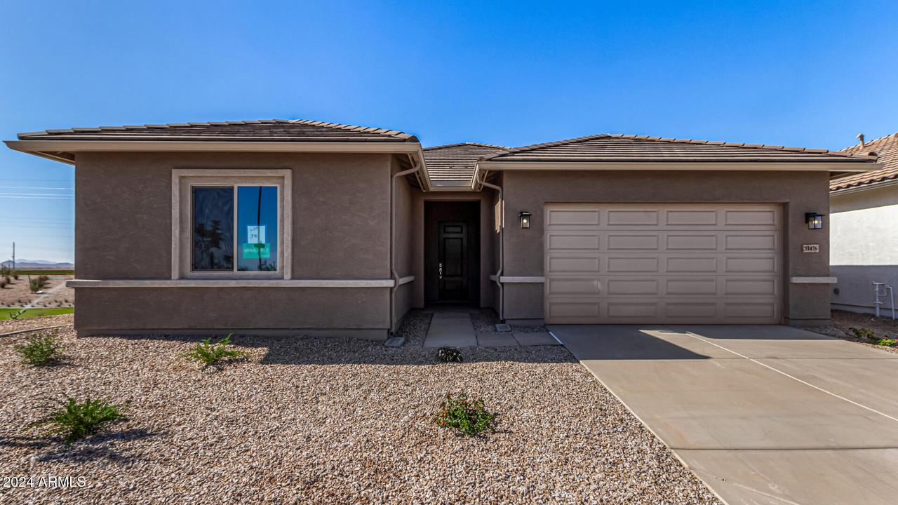 31476 N Hayweather Ln., San Tan Valley, AZ 85143