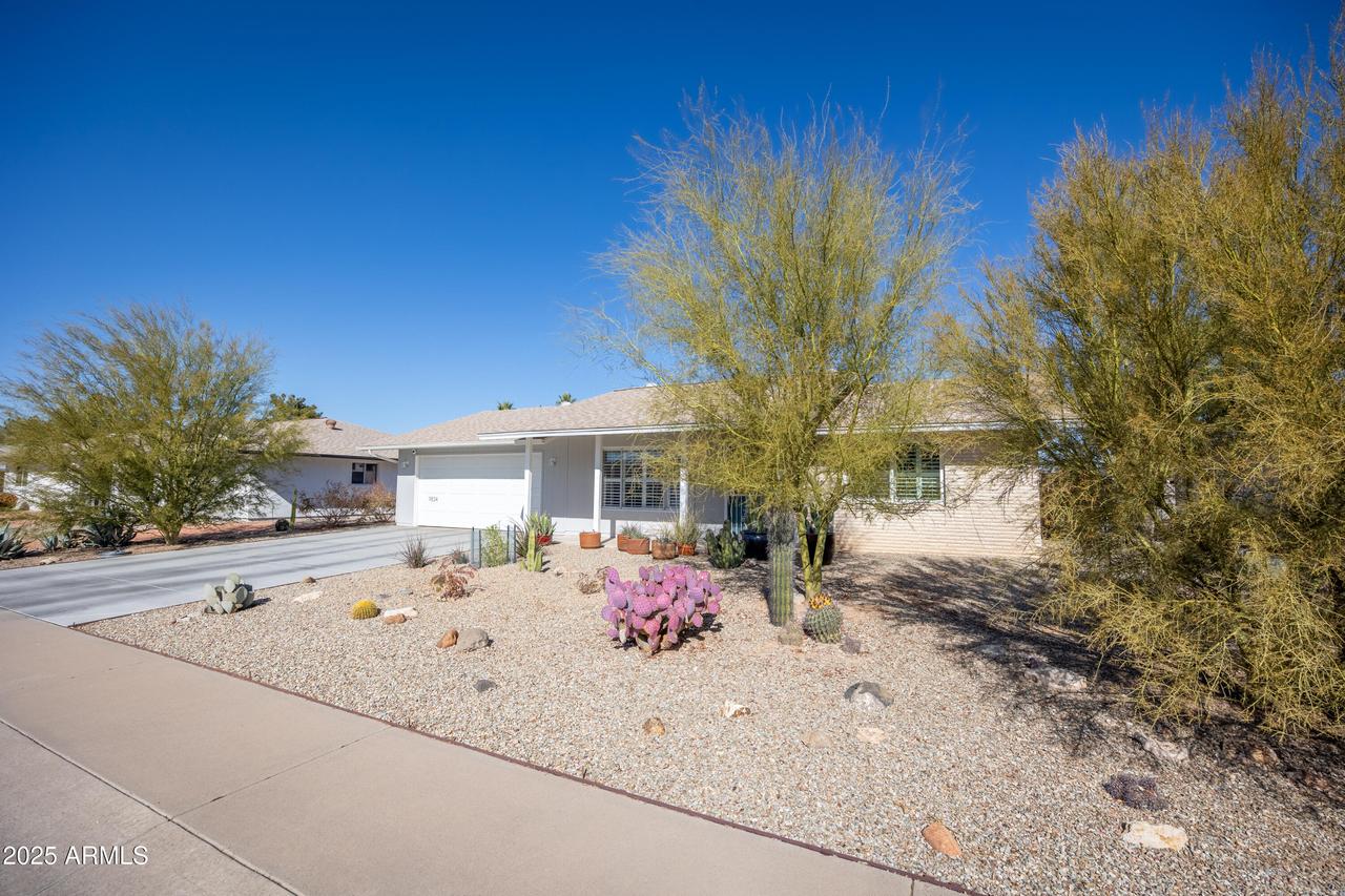 9834 W Evergreen Dr., Sun City, AZ 85373