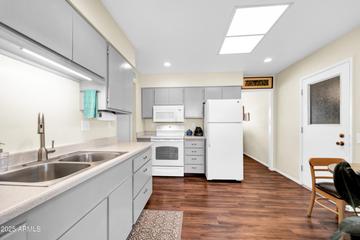 9834 W Evergreen Dr., Sun City, AZ 85373