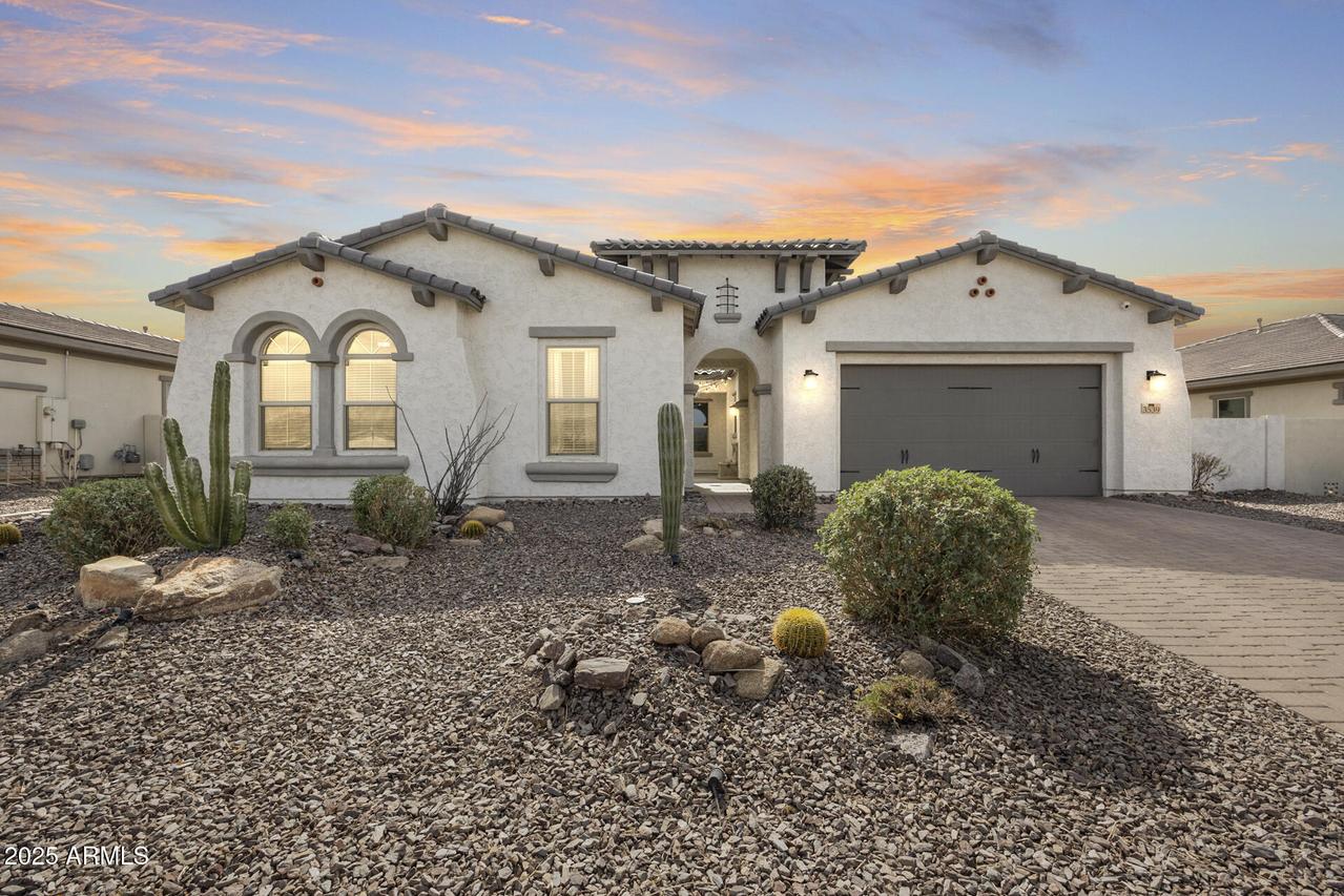3539 E Starflower Dr., Queen Creek, AZ 85142