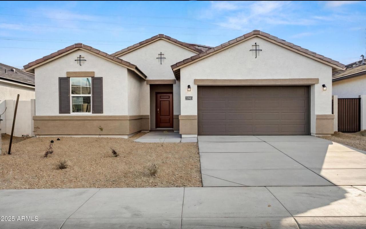 1325 S 239th Dr., Buckeye, AZ 85326