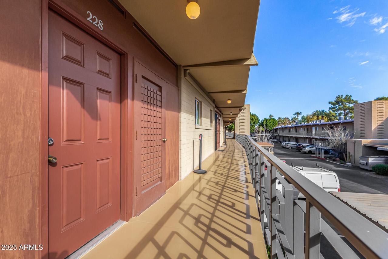 6125 E Indian School Rd. #228, Scottsdale, AZ 85251