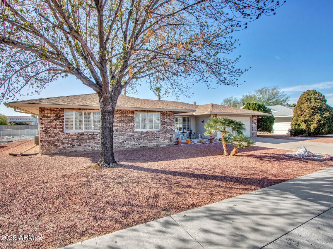 9313 W Arrowhead Dr., Sun City, AZ 85351