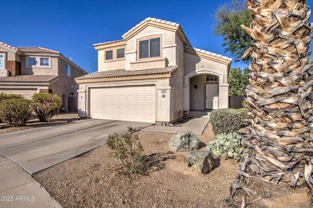 13556 W Desert Flower Dr., Goodyear, AZ 85395