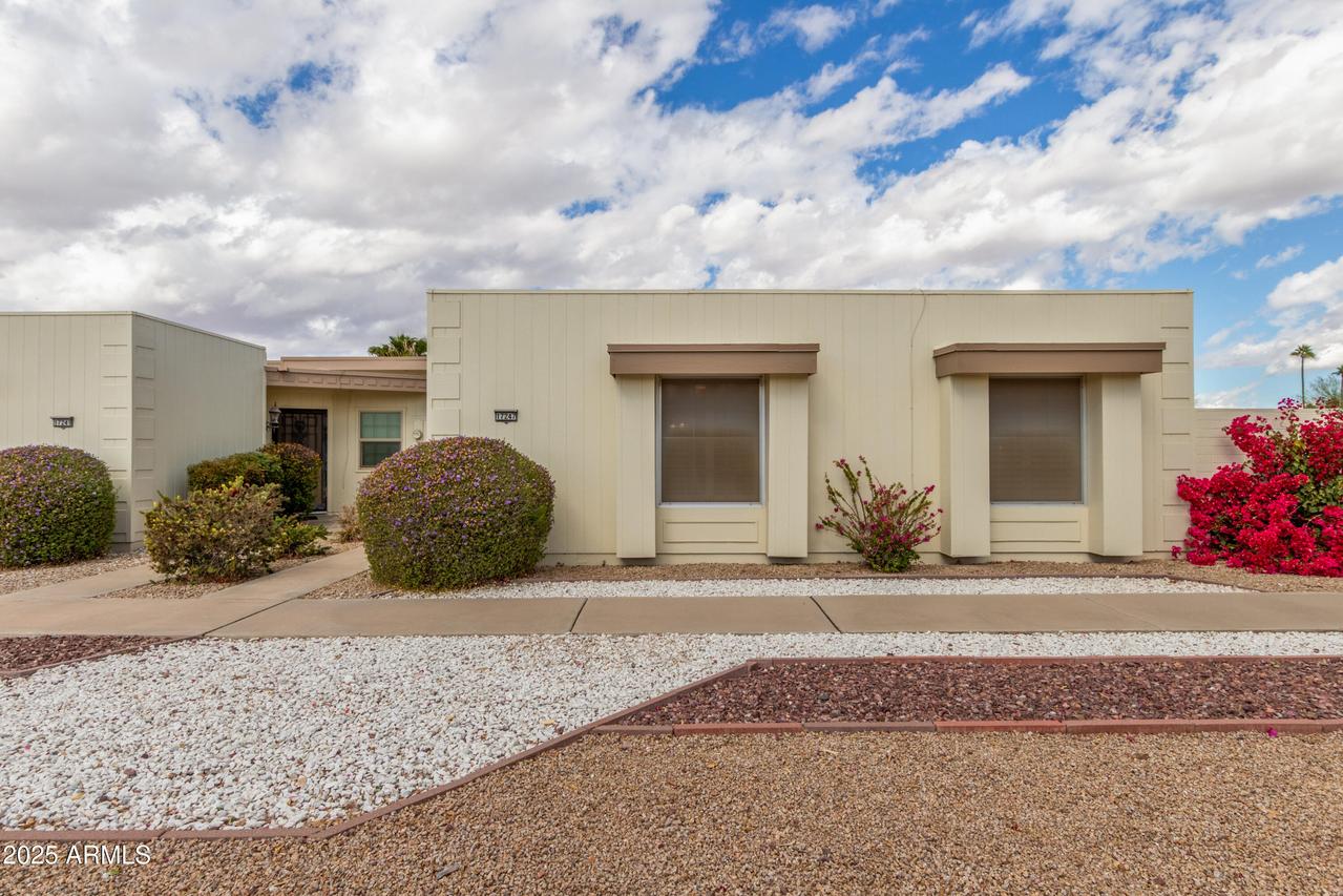 17247 N 106th Ave., Sun City, AZ 85373