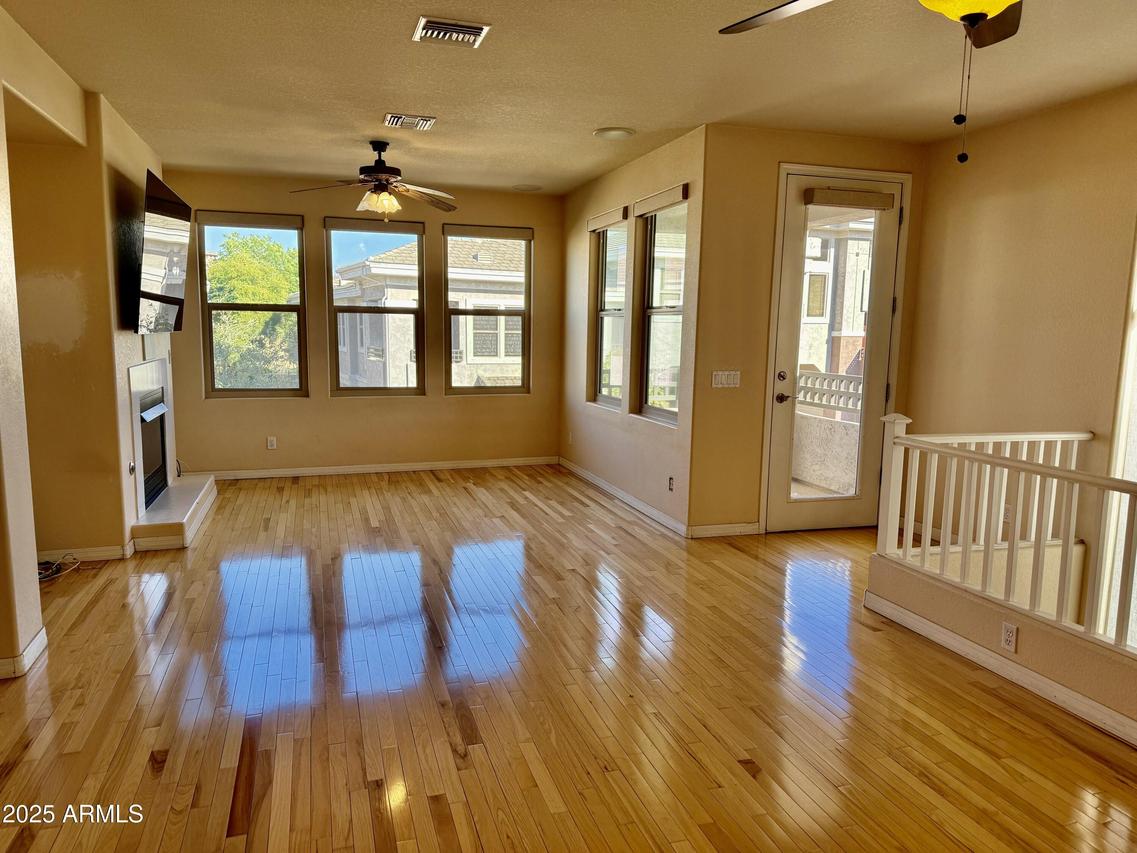 15221 N Clubgate Dr. #2112, Scottsdale, AZ 85254