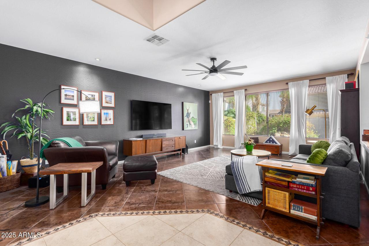 10649 E Lomita Ave., Mesa, AZ 85209