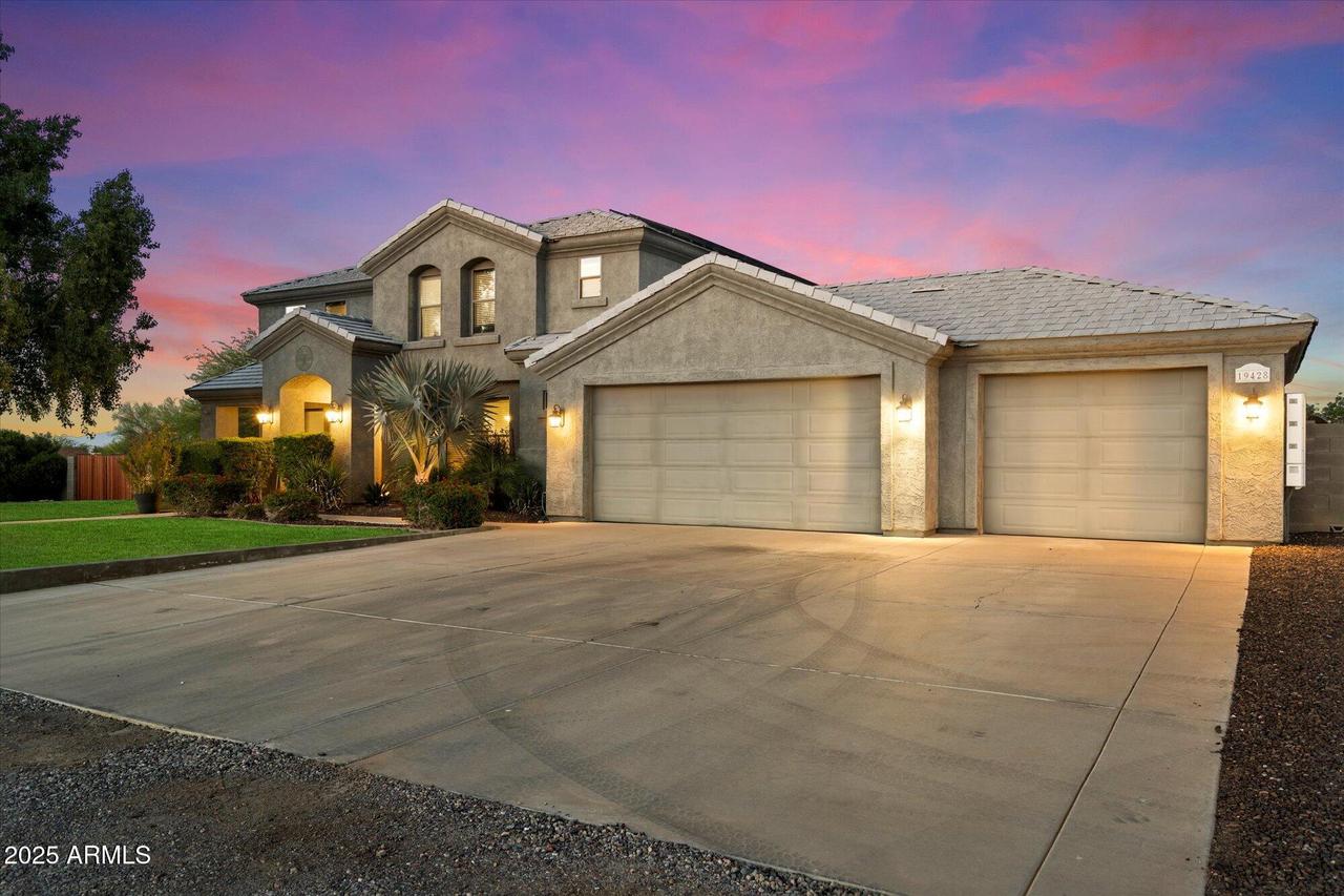 19428 E Hunt Hwy., Queen Creek, AZ 85142