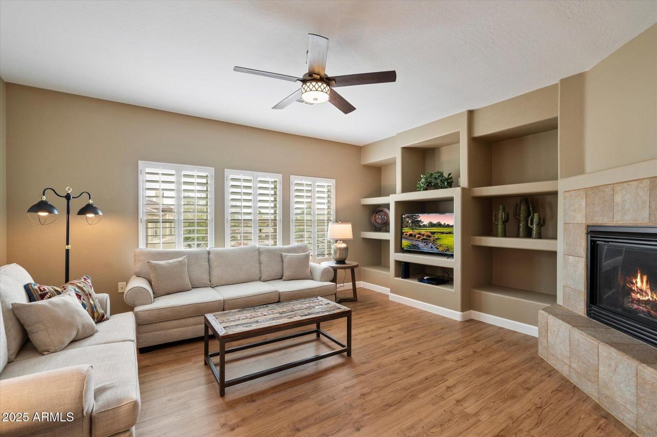 16800 E El Lago Blvd. #2027, Fountain Hills, AZ 85268
