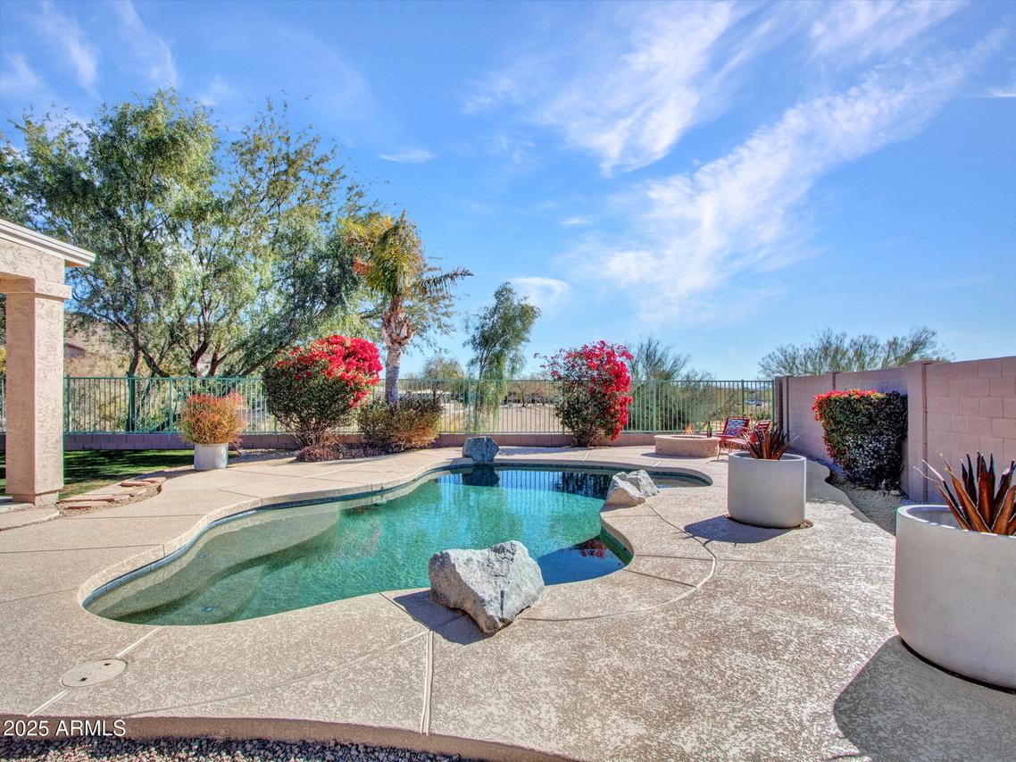 4215 W Reddie Loop, Phoenix, AZ 85083