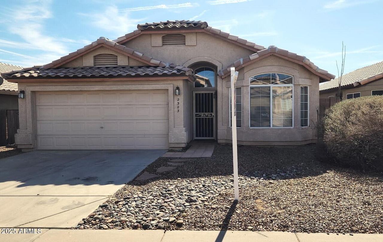 2303 E Wescott Dr., Phoenix, AZ 85024