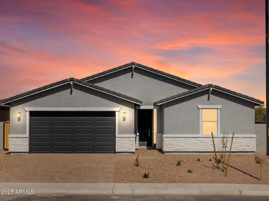 4812 W Hunter Tr., San Tan Valley, AZ 85144