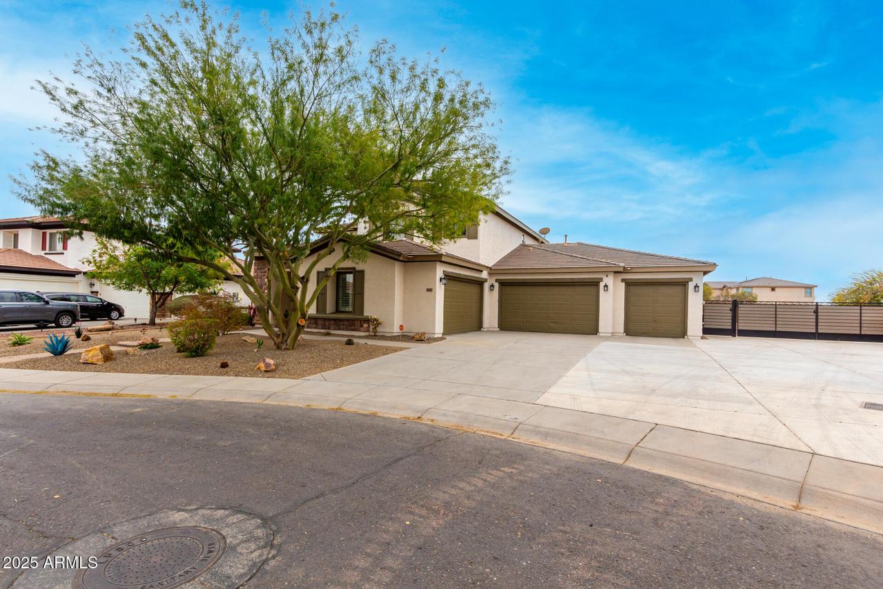18621 W Missouri Ave., Litchfield Park, AZ 85340