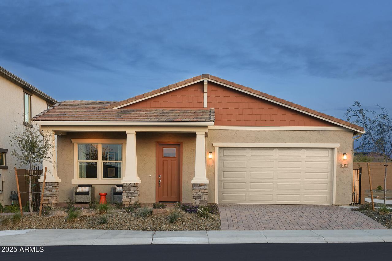 44323 N 43rd Dr., Phoenix, AZ 85087