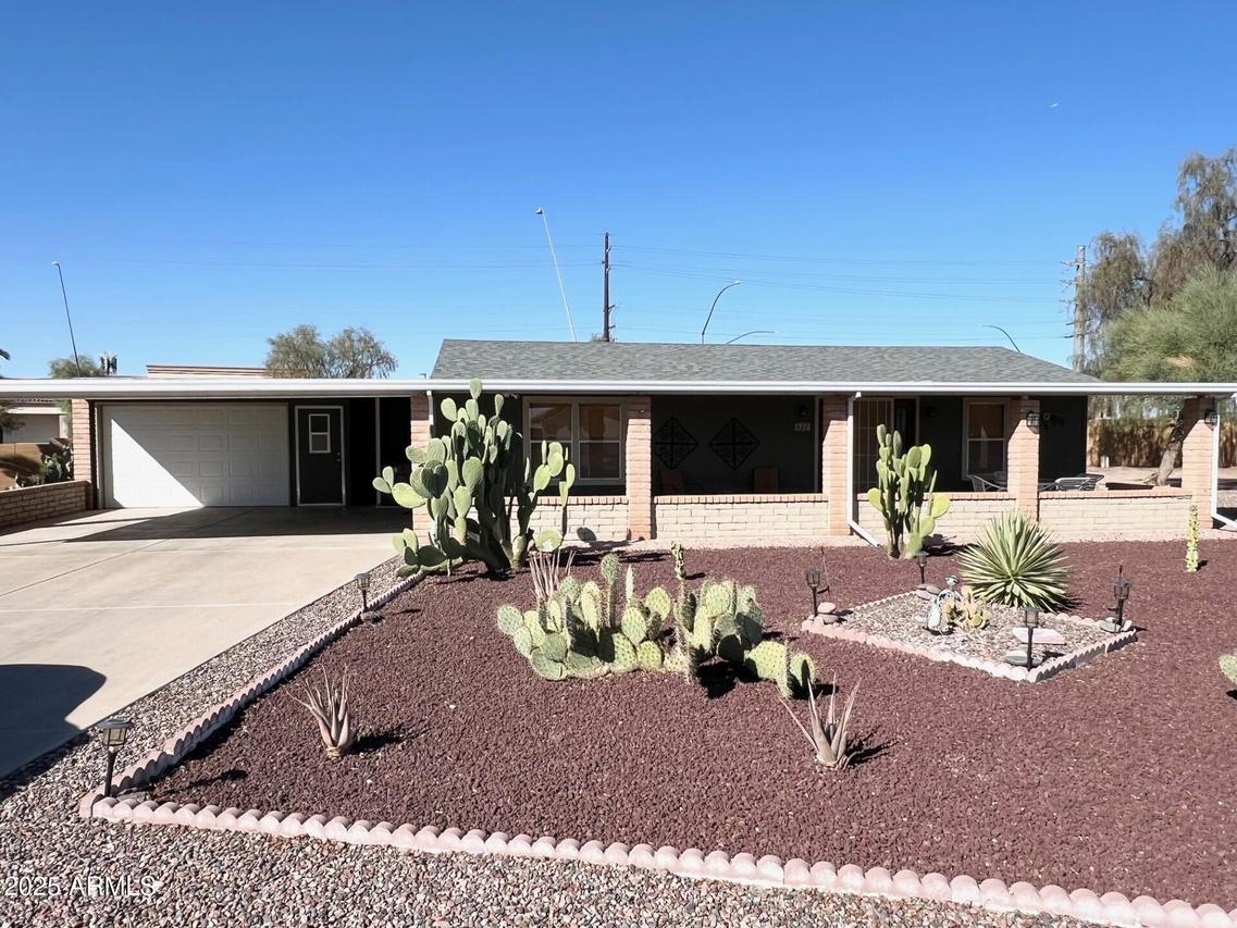 422 S 76th Way, Mesa, AZ 85208