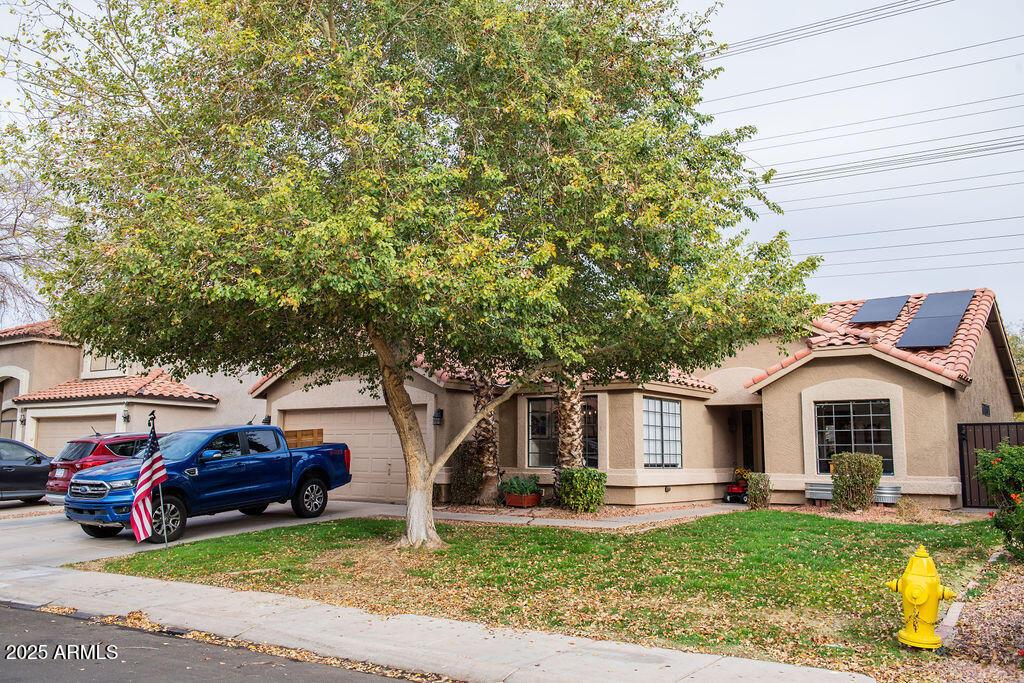 1514 E Hearne Way, Gilbert, AZ 85234