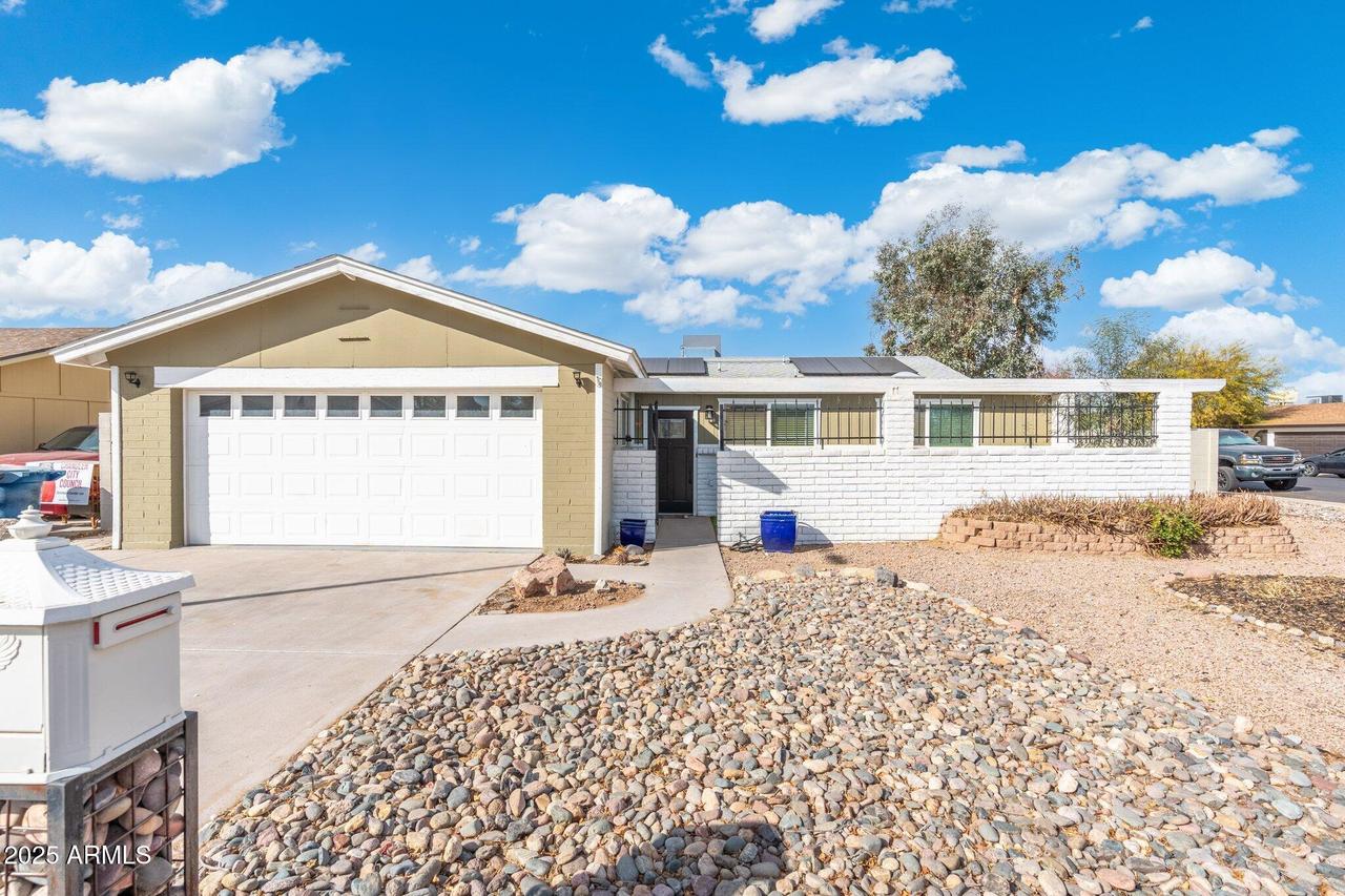 790 N Meadows Dr., Chandler, AZ 85224