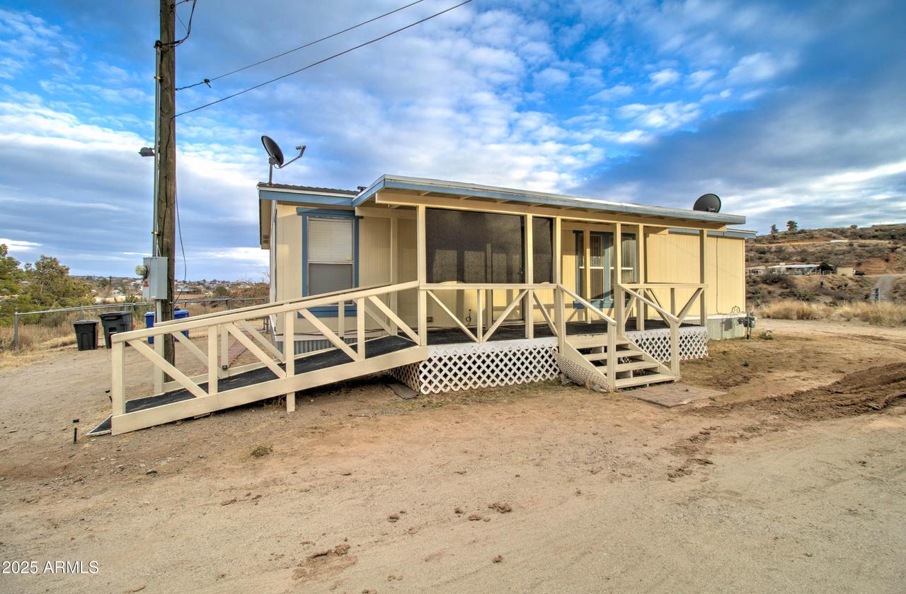 630 W Olive St., Globe, AZ 85501