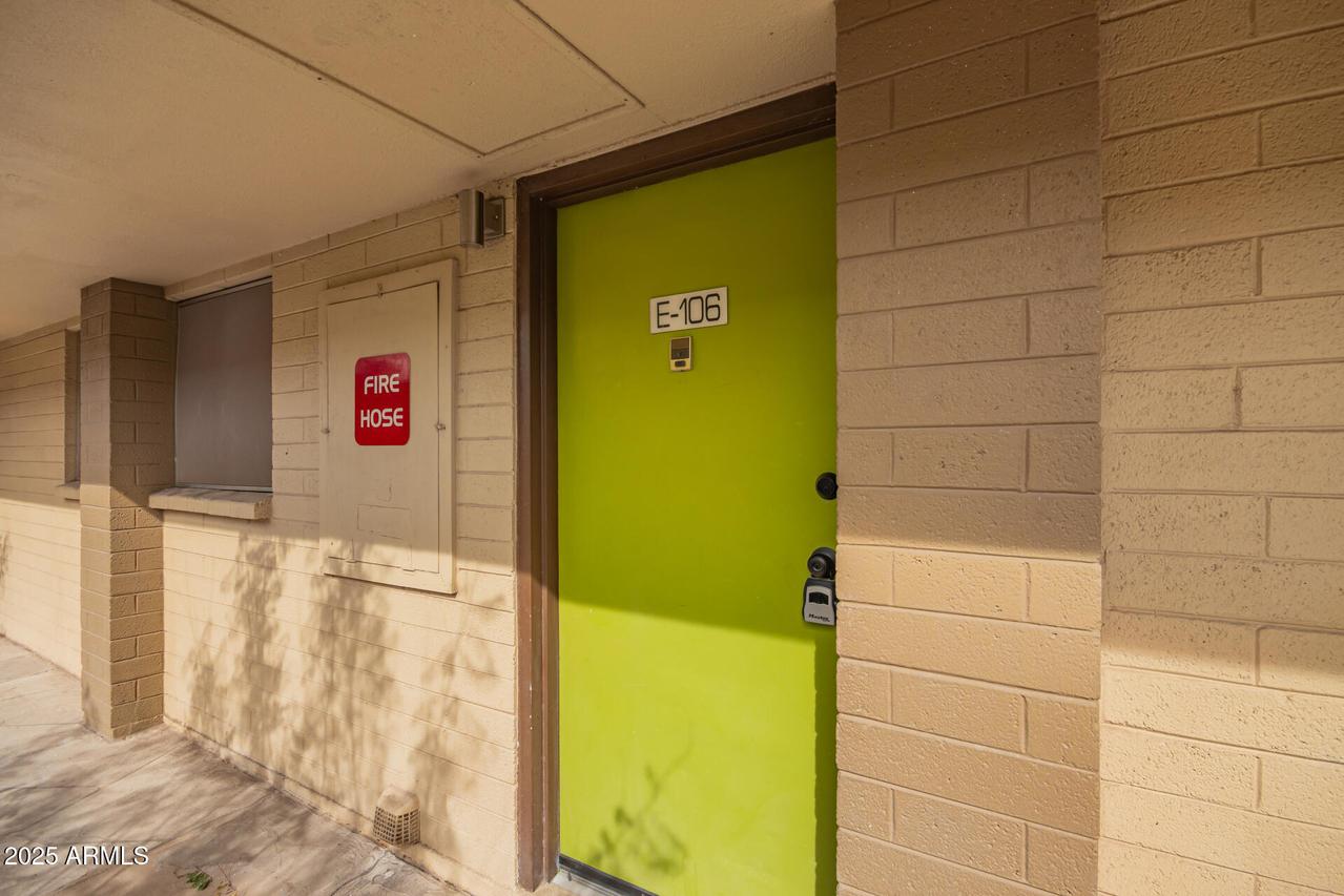 351 E Thomas Rd. #E106, Phoenix, AZ 85012