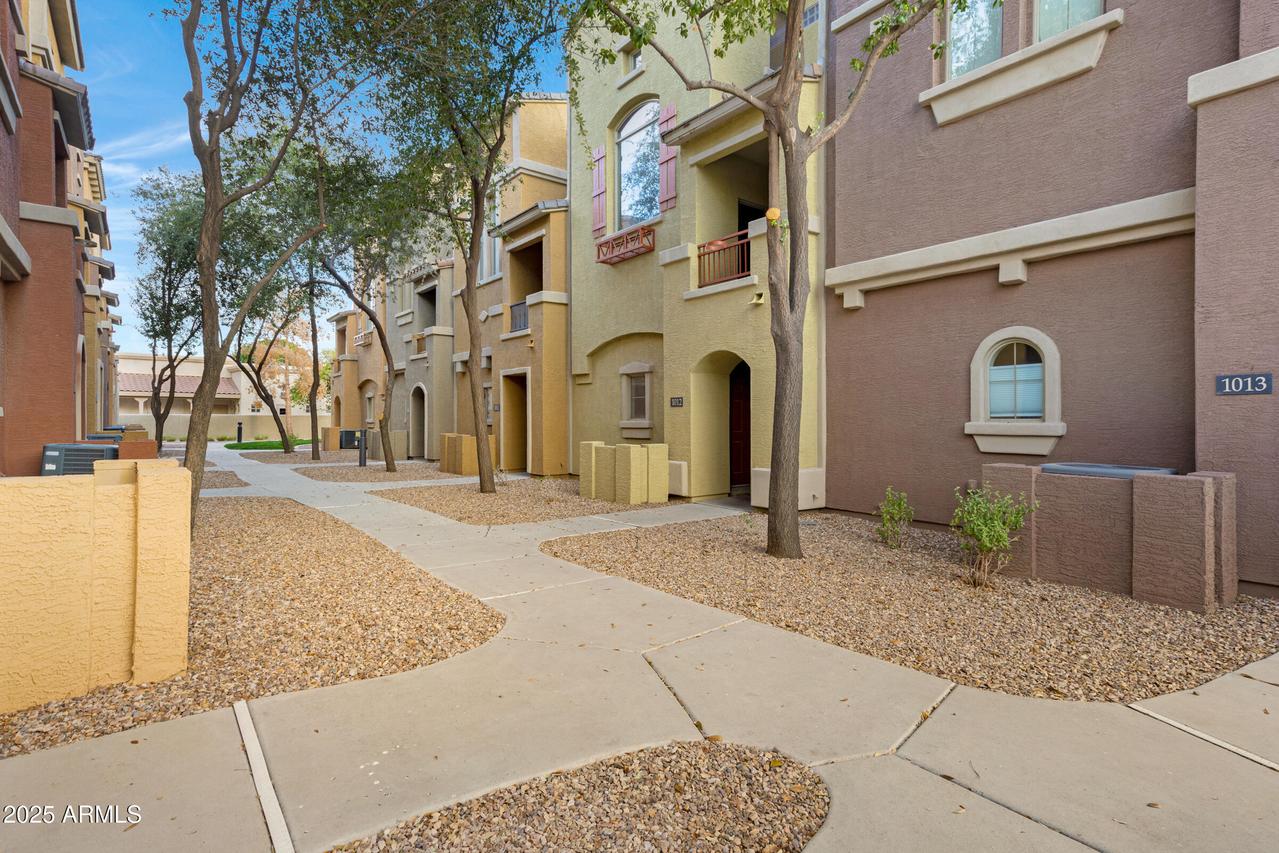240 W Juniper Ave. #1010, Gilbert, AZ 85233