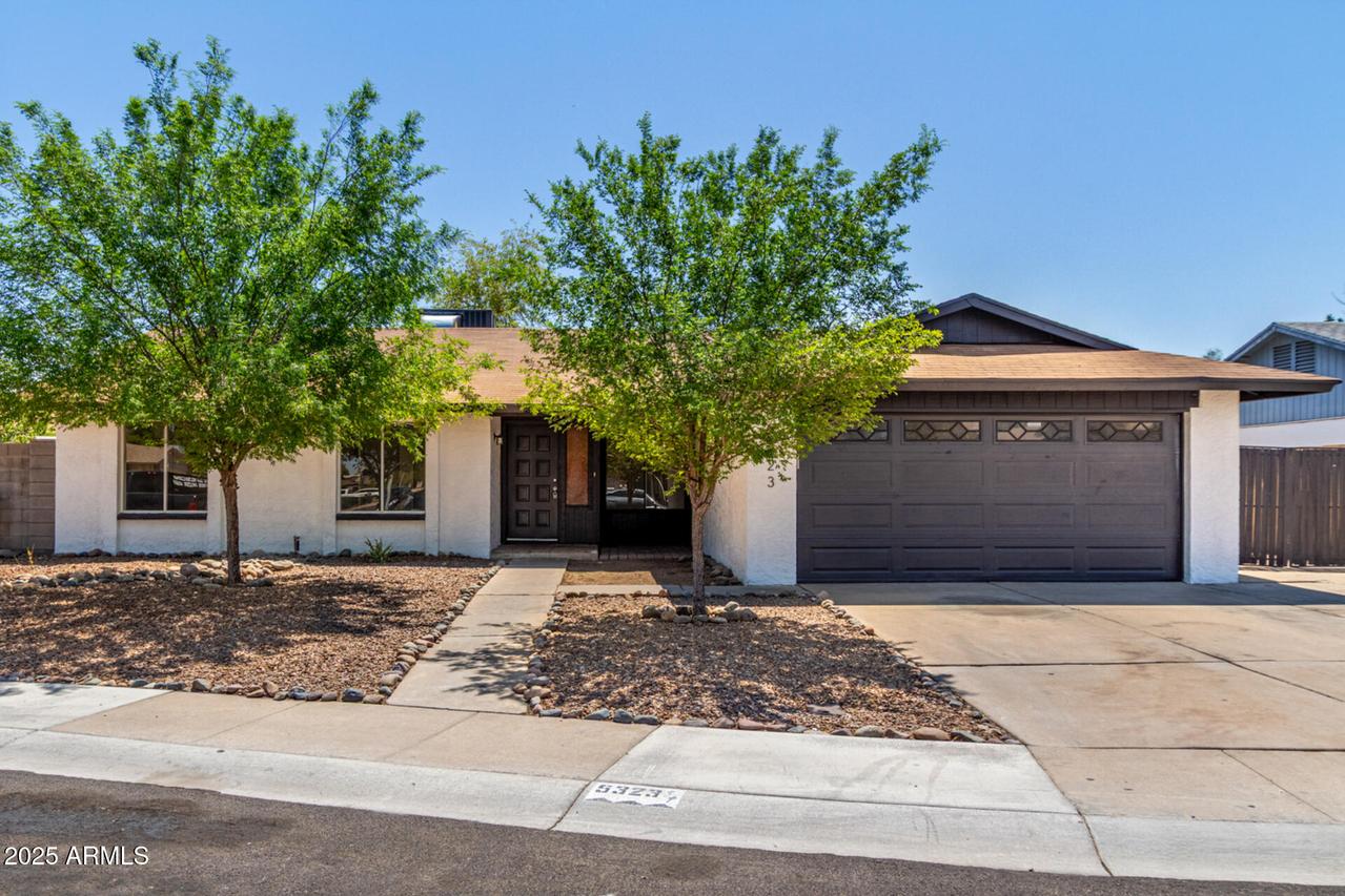 5323 W Seldon Ln., Glendale, AZ 85302