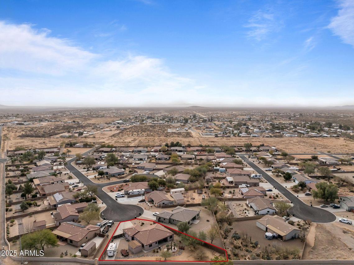 26305 S Kristina Dr., Congress, AZ 85332