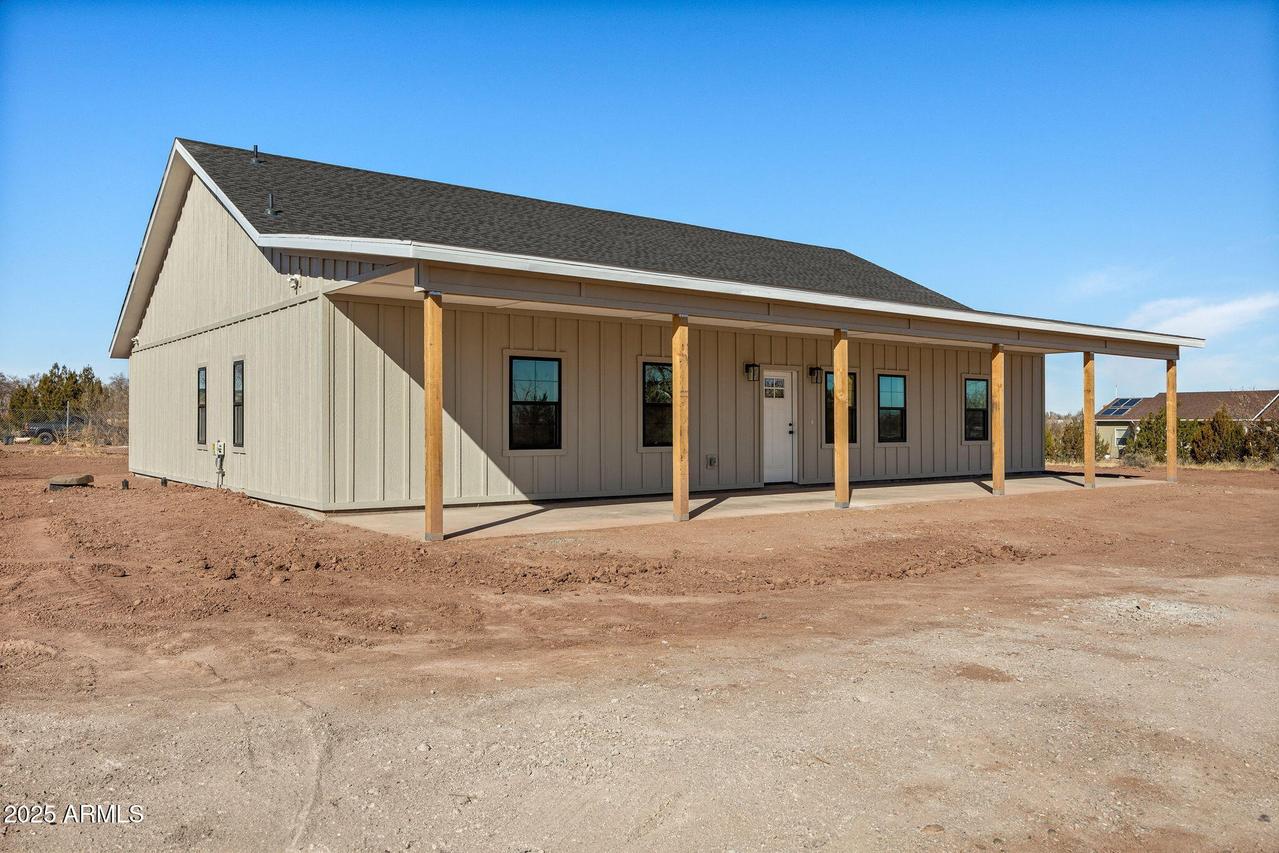 855 W 10th St., St Johns, AZ 85936