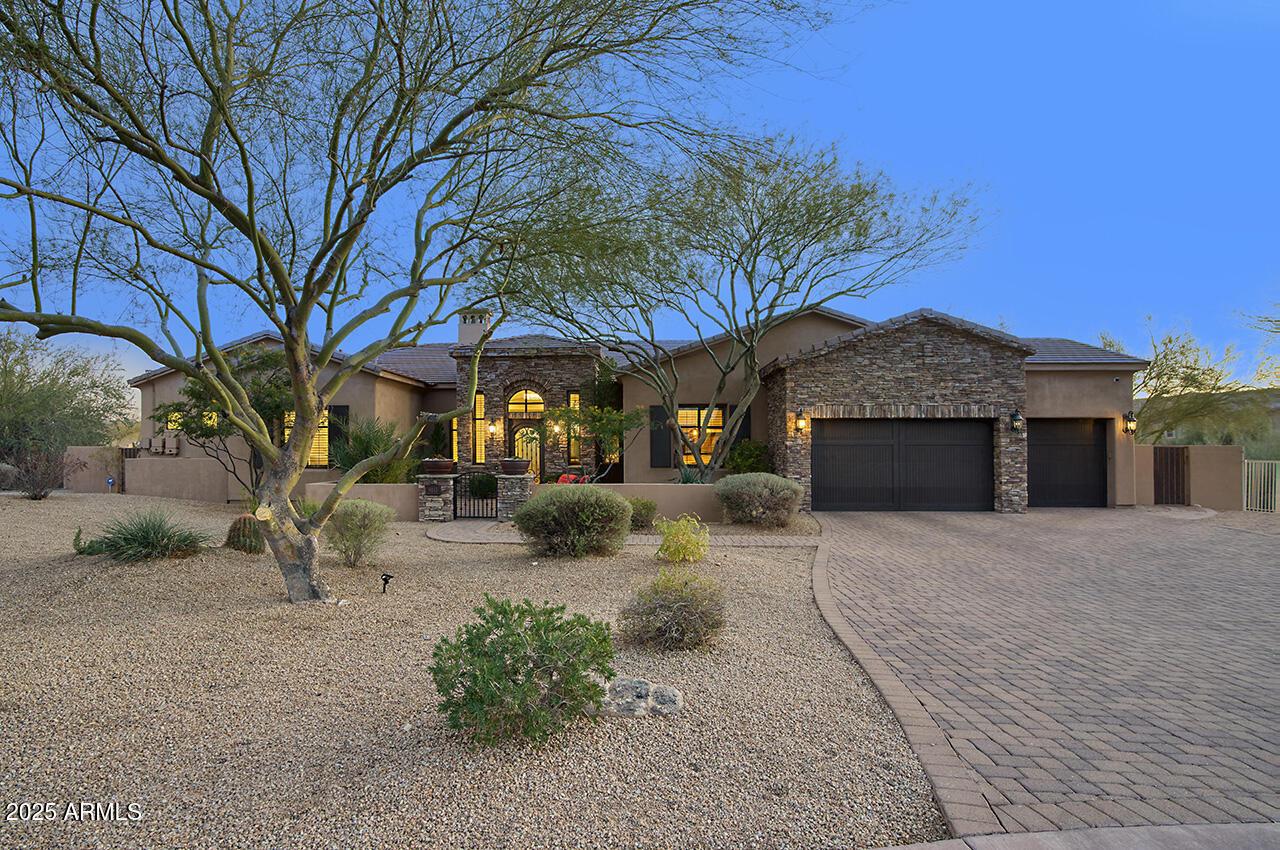 9443 E Taro Ln., Scottsdale, AZ 85255