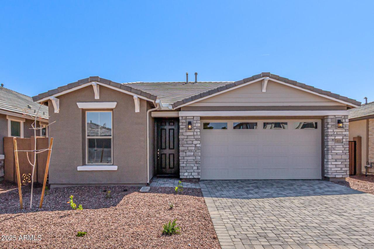 5401 W Las Palmaritas Dr., Glendale, AZ 85302