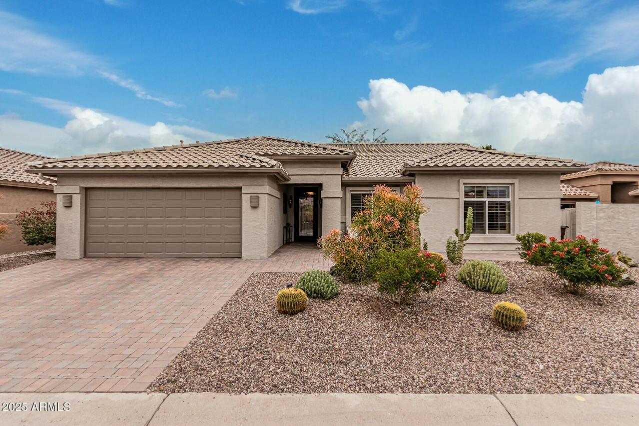 24111 S Lakeway Cir., Sun Lakes, AZ 85248