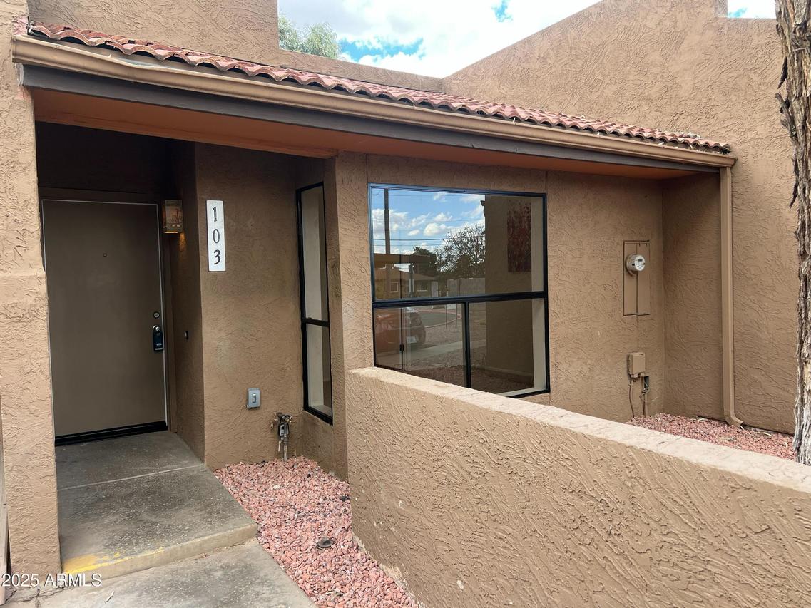 3228 W Glendale Ave. #103, Phoenix, AZ 85051