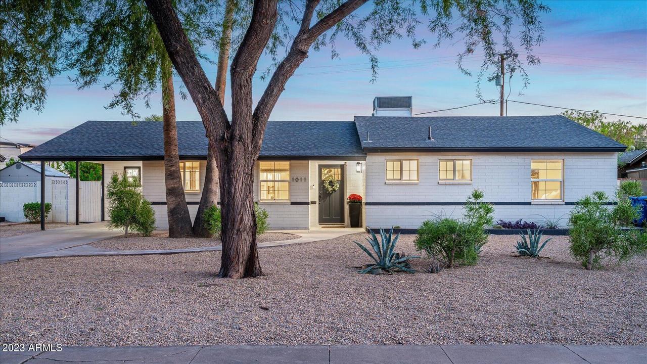 1011 E Cavalier Dr., Phoenix, AZ 85014