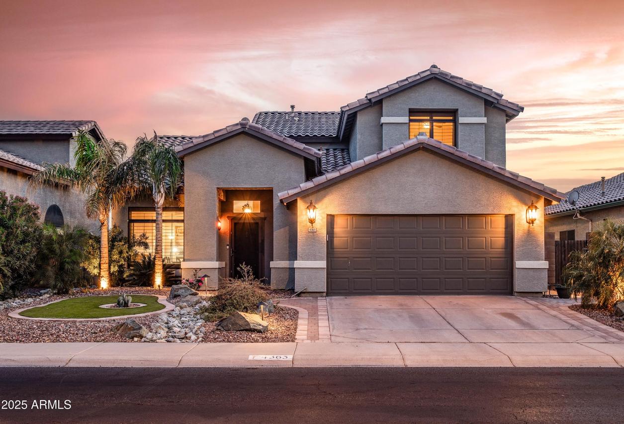 4365 E Anderson Dr., Phoenix, AZ 85032