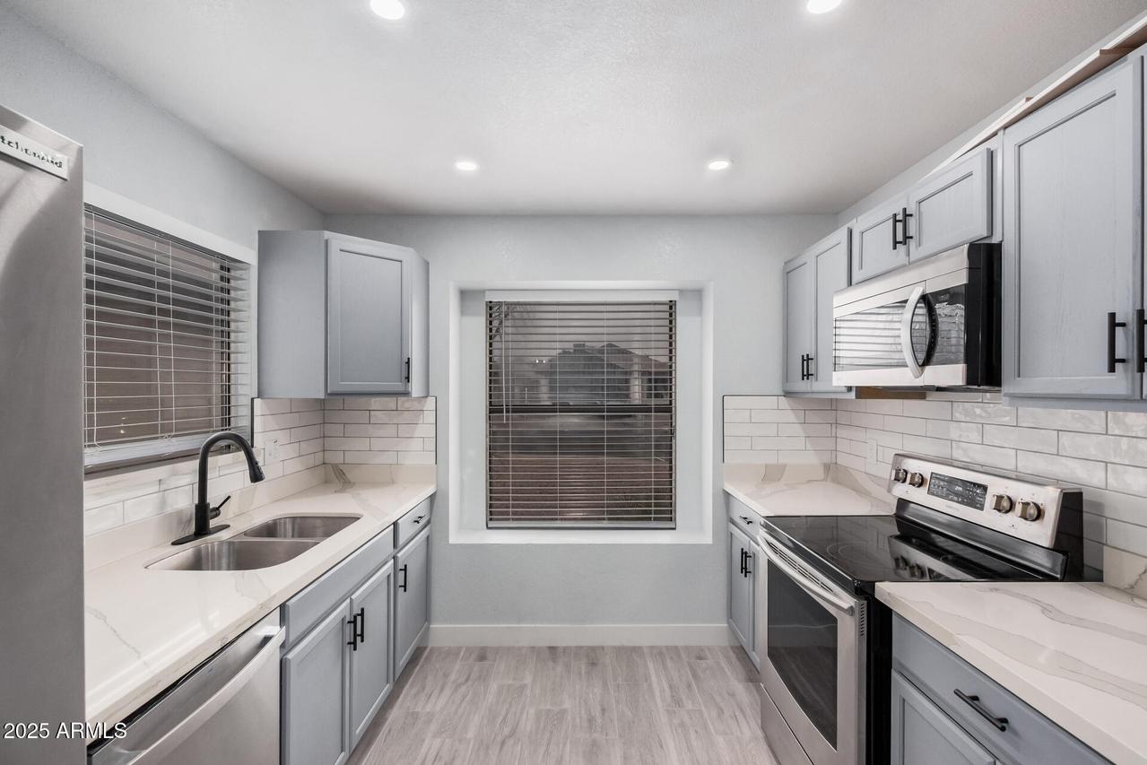 8826 W Amelia Ave., Phoenix, AZ 85037